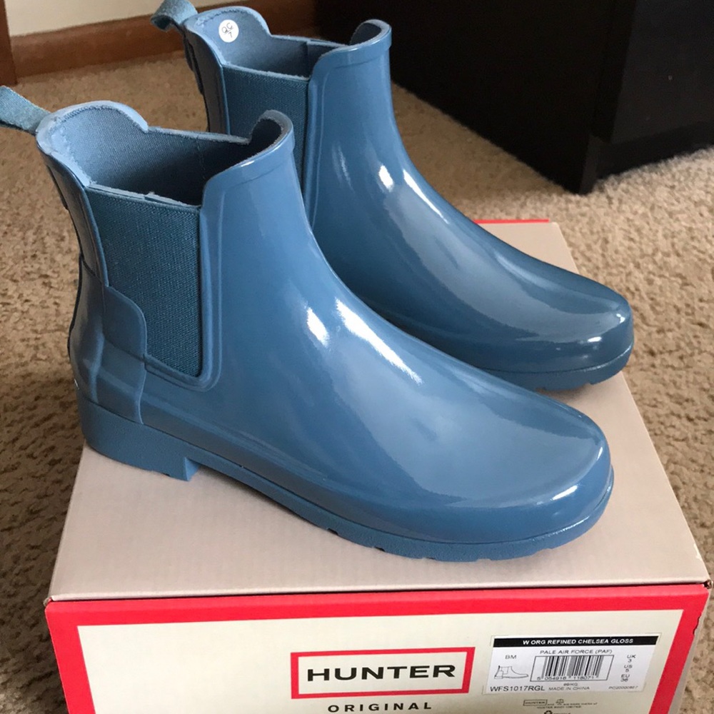 Hunter “chelsea” Rainboots